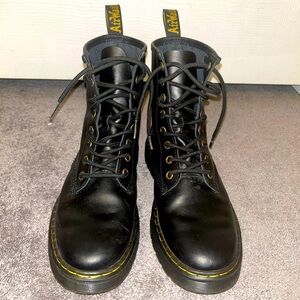 Dr Doc Martens Zavala Woman 8  Men 7 Black Air Wair Smooth Leather Combat Boots